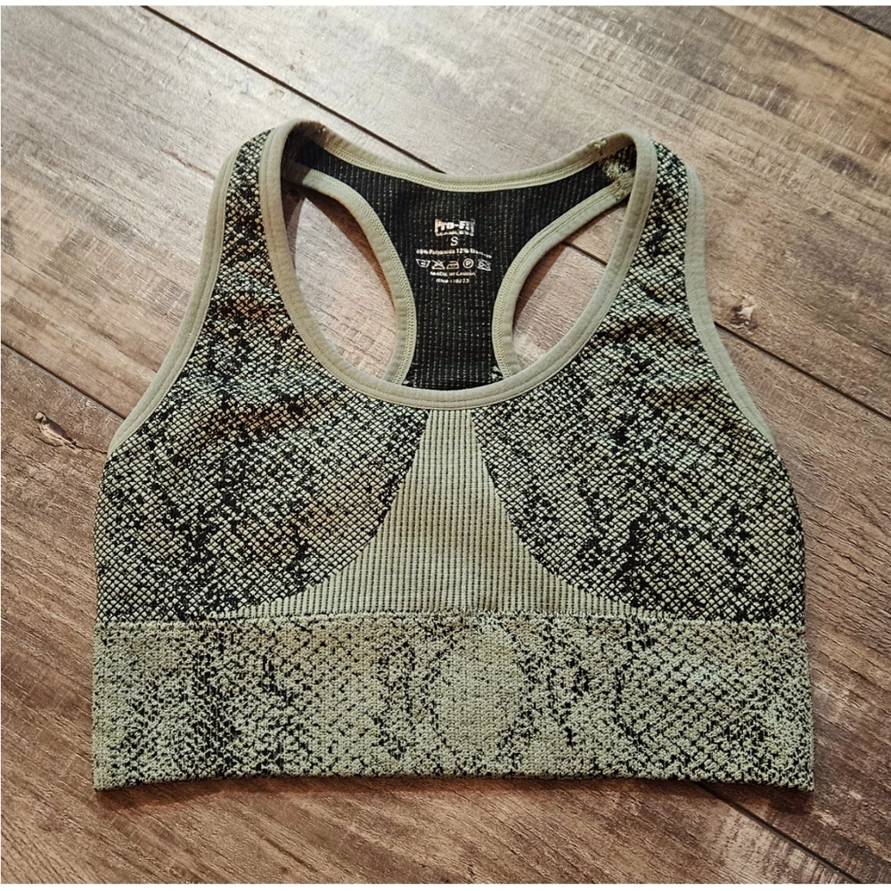 PRO FIT GEAR Sports Bra in Green & Black Size Small